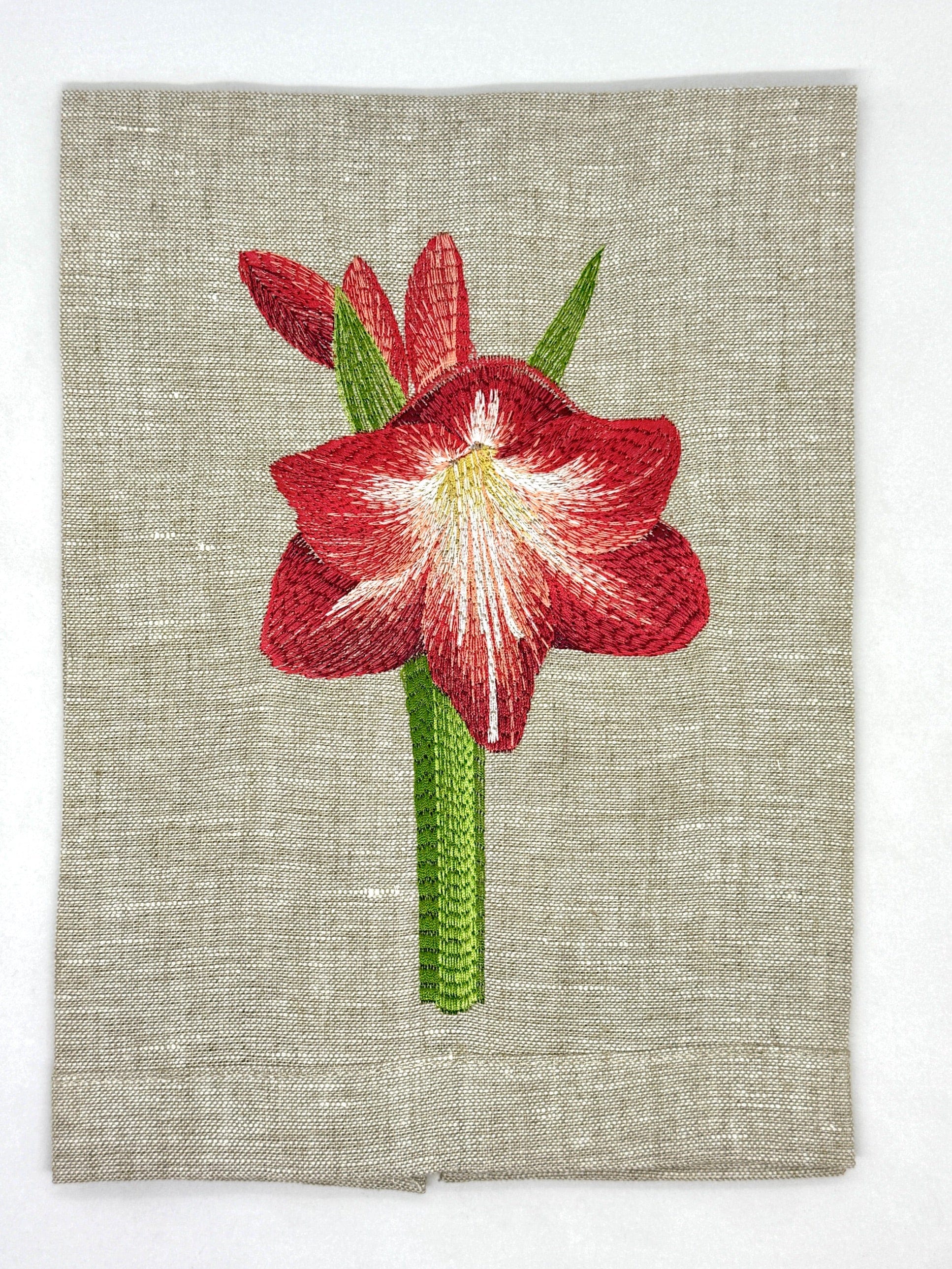 Guest Towels with embroidered Flowers