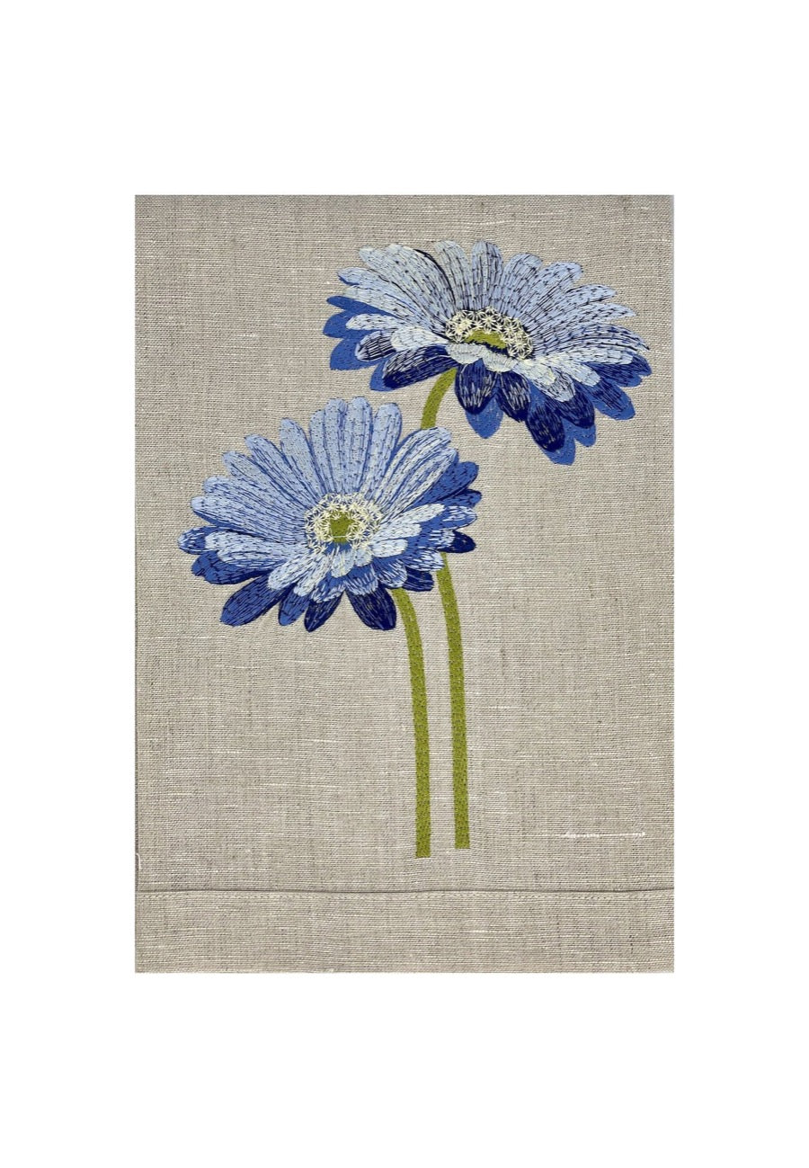 Guest Towels with embroidered Flowers