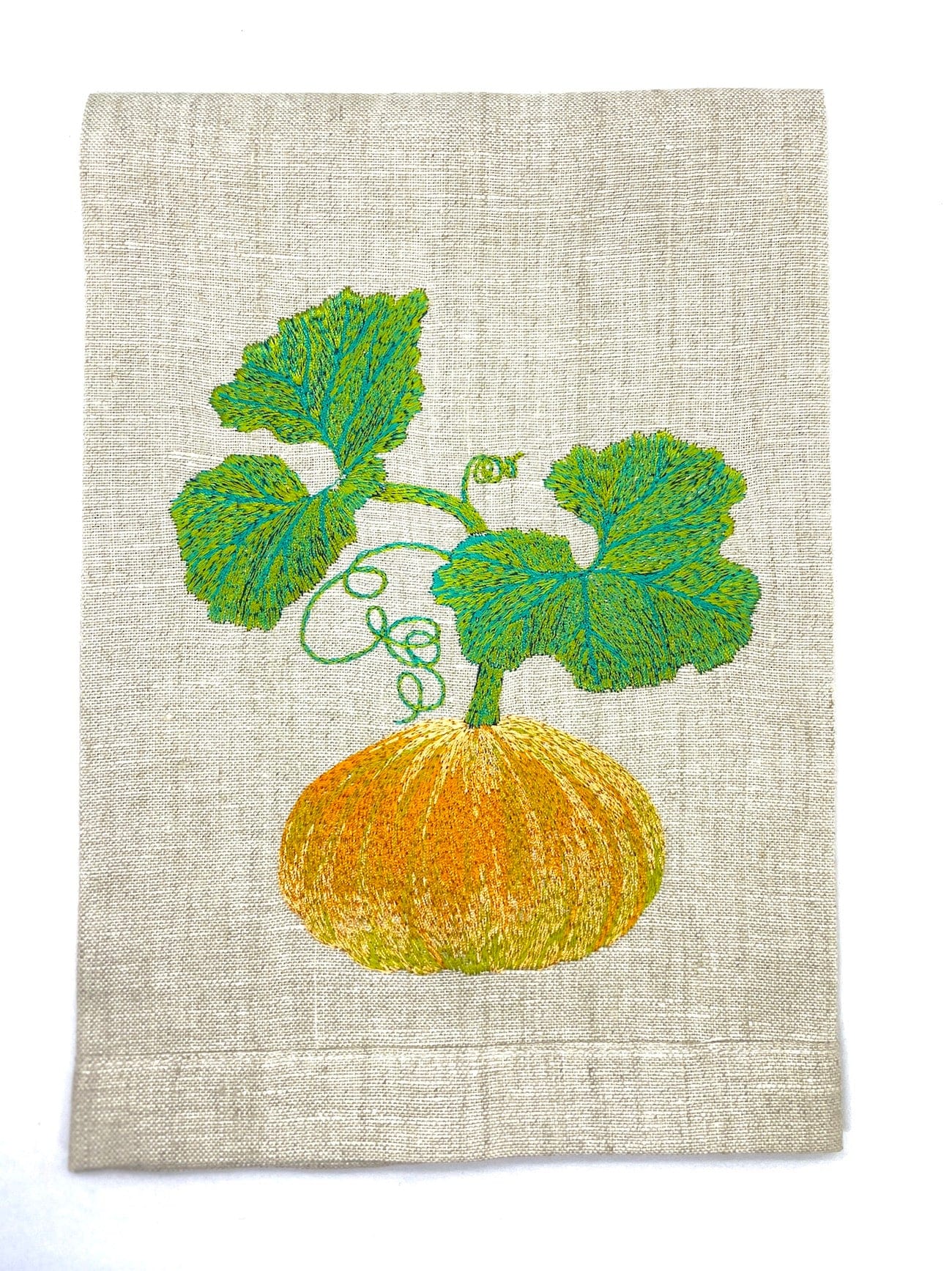 Guest Towels with embroidered Flowers