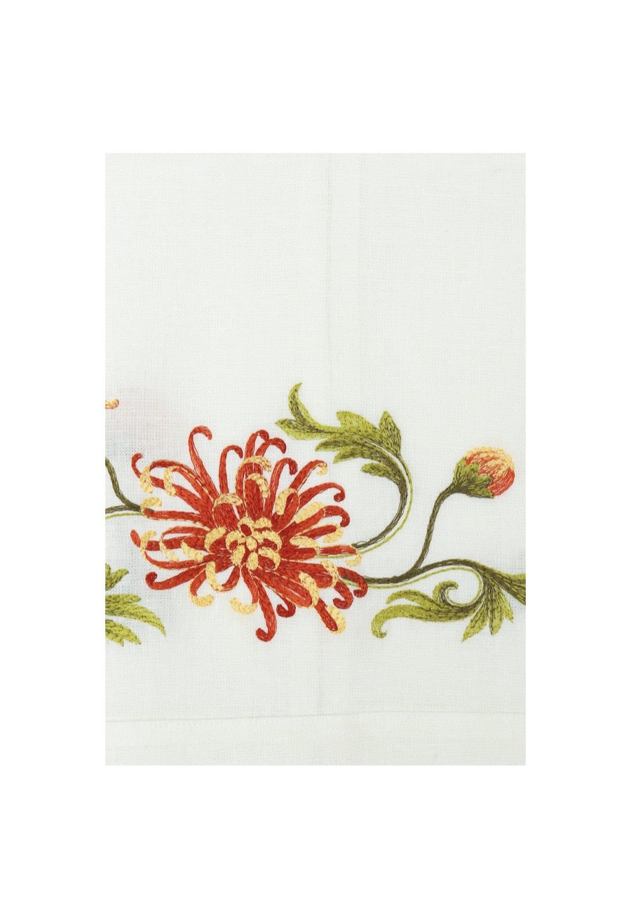 Guest Towels with embroidered Flowers