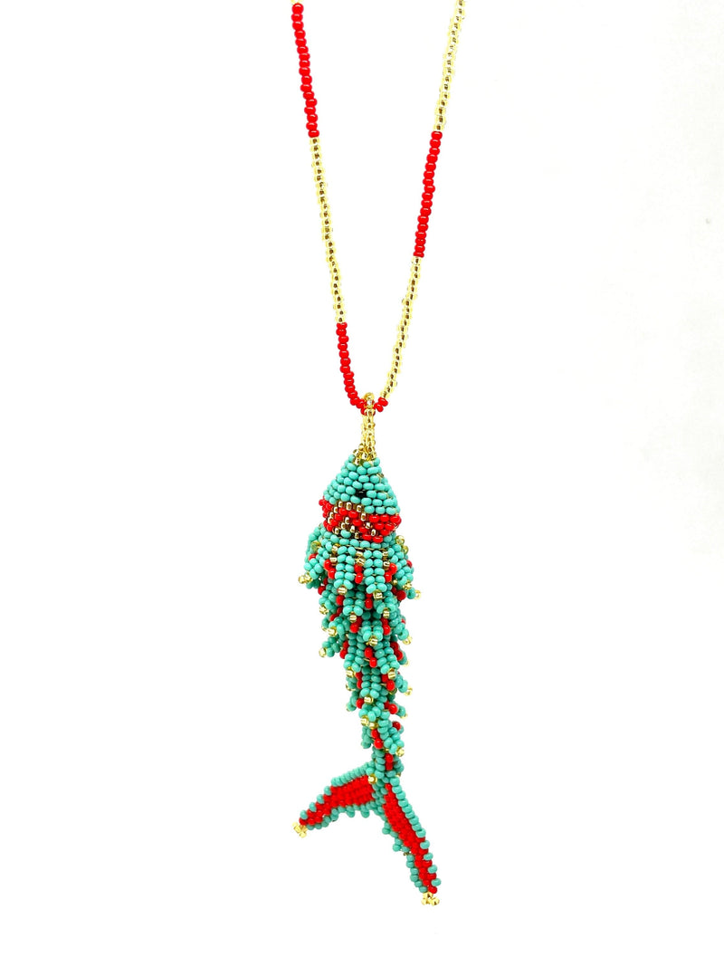 Necklace in beads with fish pendant