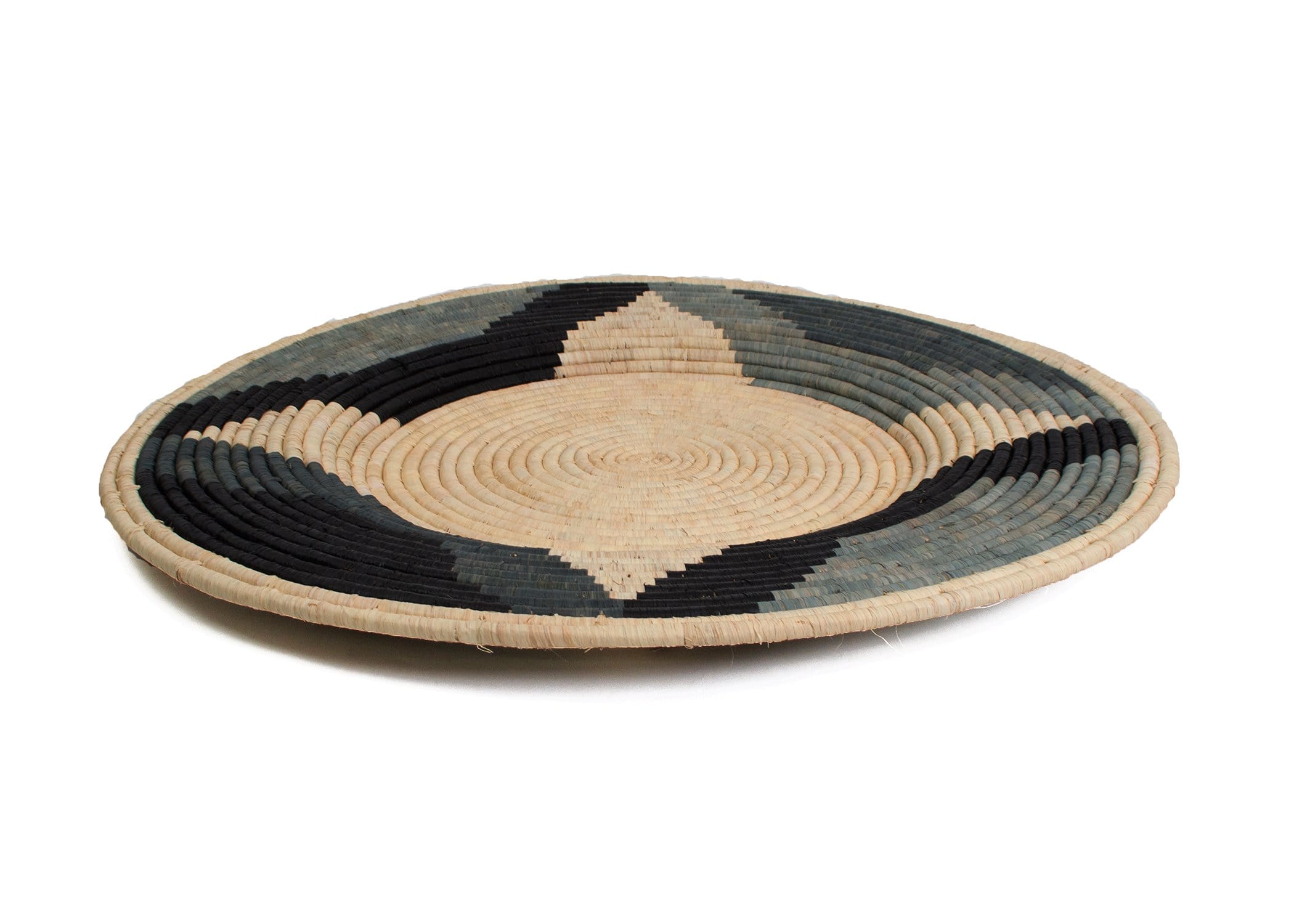 Raffia Plate Opal Gray III